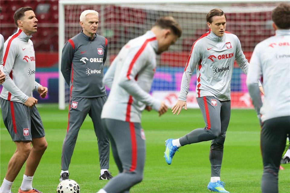 Der Co-Trainer von Polens Fußball-Nationalmannschaft, Jacek Magiera, ist gestorben. (Archivbild)Marcin Cholewinski/ZUMA Press Wire/dpa