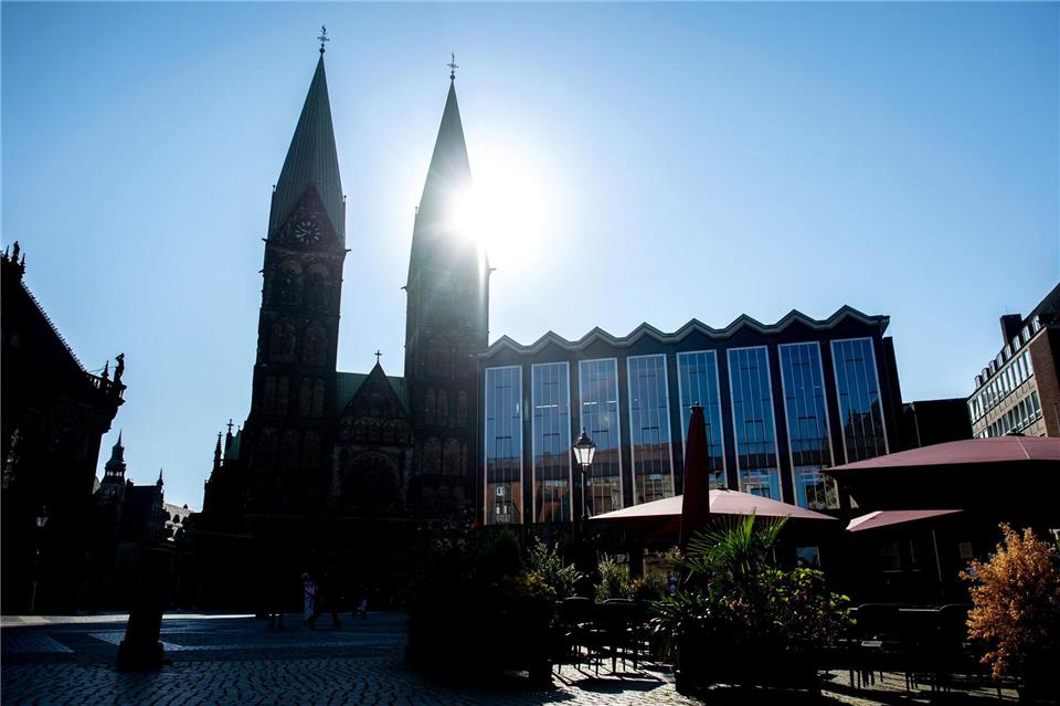 Der DWD meldet für Bremen einen Temperaturrekord im Juni. Hauke-Christian Dittrich/dpa