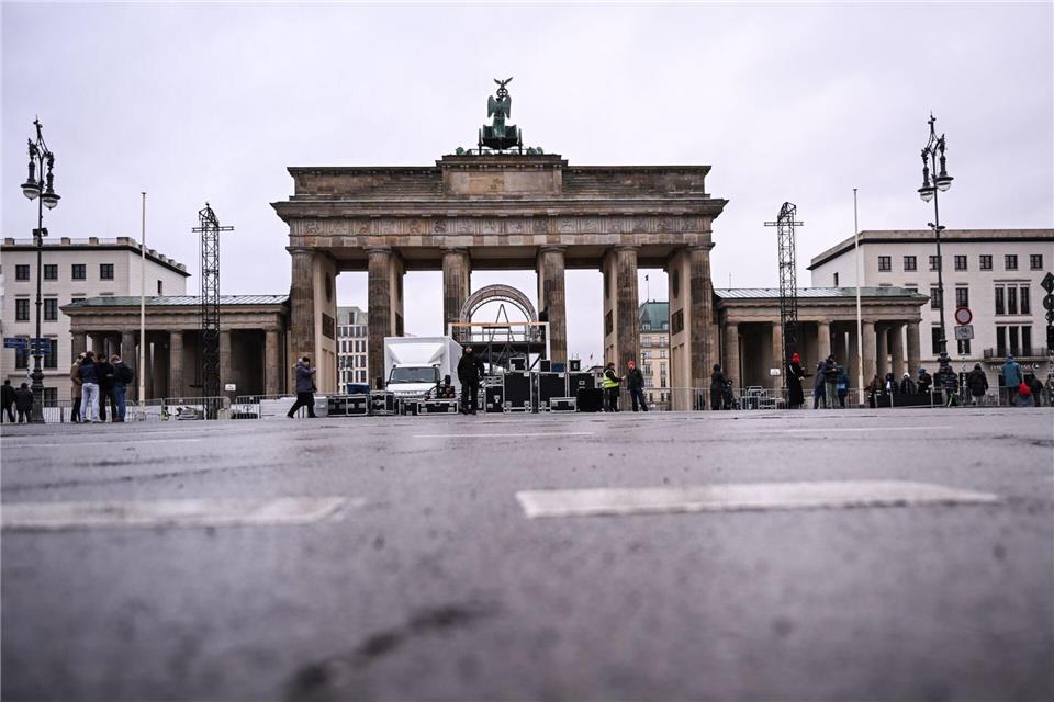 Der DWD rechnete mit bis zu vier Zentimeter Schnee in Berlin und Brandenburg. (Archivfoto)Britta Pedersen/dpa