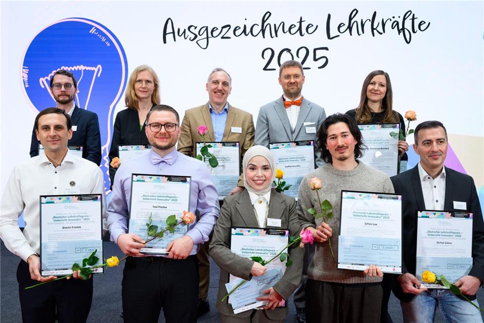 Der Deutsche Lehrkräftepreis wird von der Heraeus Bildungsstiftung und dem Deutschen Philologenverband (DPhV) vergeben.Bernd von Jutrczenka/dpa