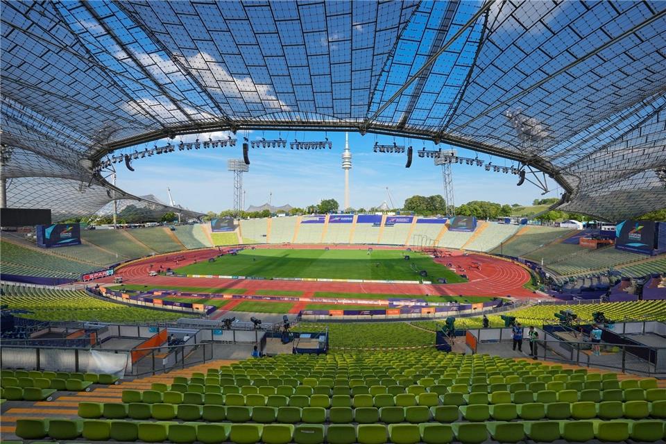 Der Deutsche Leichtathletik-Verband will mit dem Münchner Olympiastadion ins Rennen um die Vergabe der WM 2029 oder 2031 gehen.