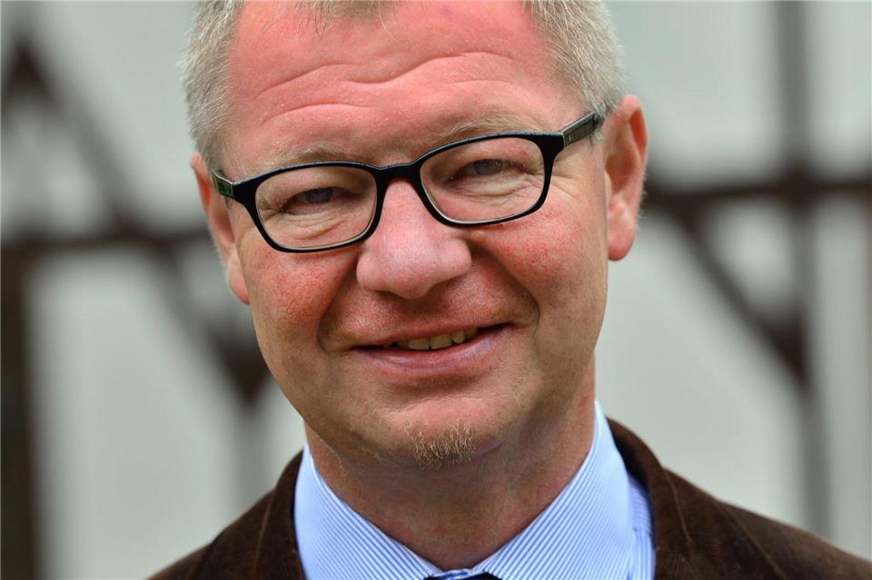 Der Direktor von Schloss Wilhelmsburg, Kai Lehmann, beklagt, dass sich Deutschland zu wenigen mit der Hexenverfolgung auseinandergesetzt habe. (Archivbild)picture alliance / dpa