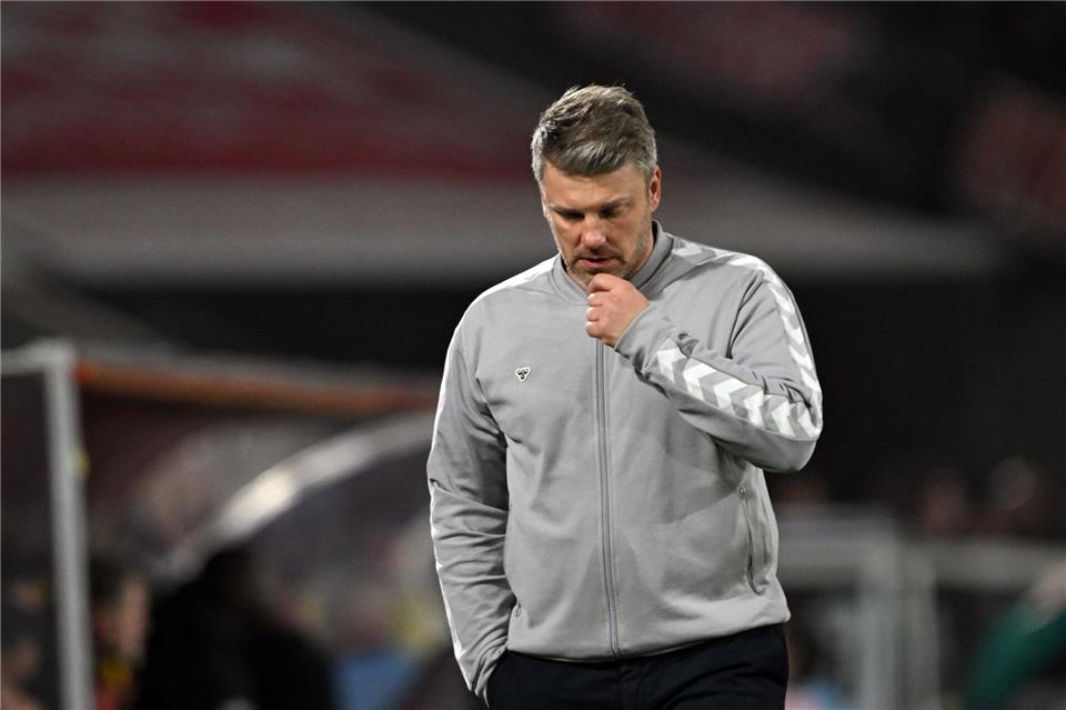 Der Druck auf FC-Coach Kwasniok wird größerFederico Gambarini/dpa