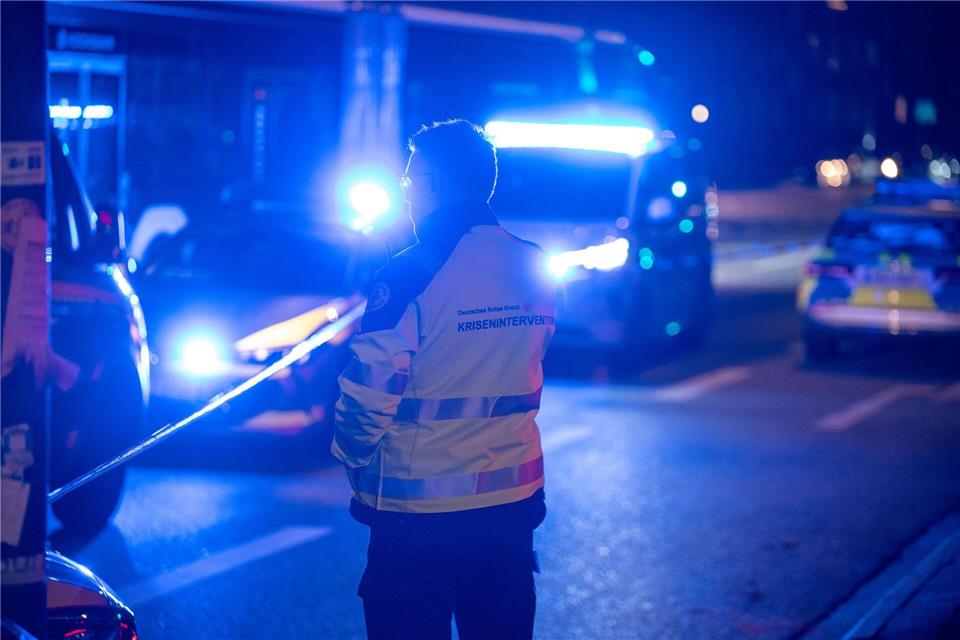 Der Einsatz der Polizei lief am Abend noch. Rene Schr�der/News5/dpa