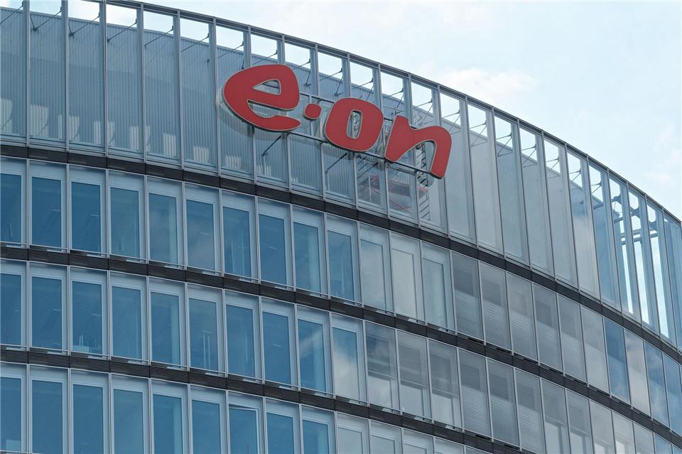 Der Energiekonzern Eon hat kritisiert, dass die Bundesregierung die Stromsteuersenkung „für alle“ jetzt doch nicht so umsetzen will wie im Koalitionsvertrag vorgesehen. (Archivbild) Henning Kaiser/dpa