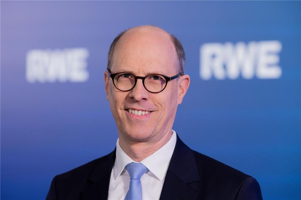 Der Energiekonzern RWE ist mit einem Gewinnsprung ins neue Jahr gestartet. (Archivbild)Rolf Vennenbernd/dpa