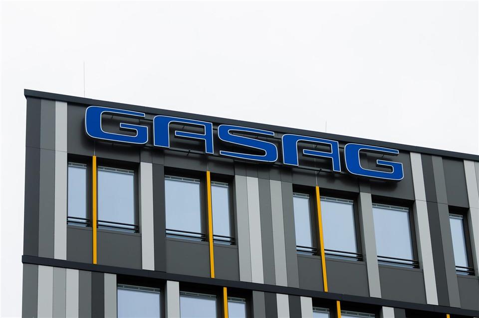 Der Energieversorger Gasag senkt zum Januar die Gaspreise. (Archivbild)Christoph Soeder/dpa