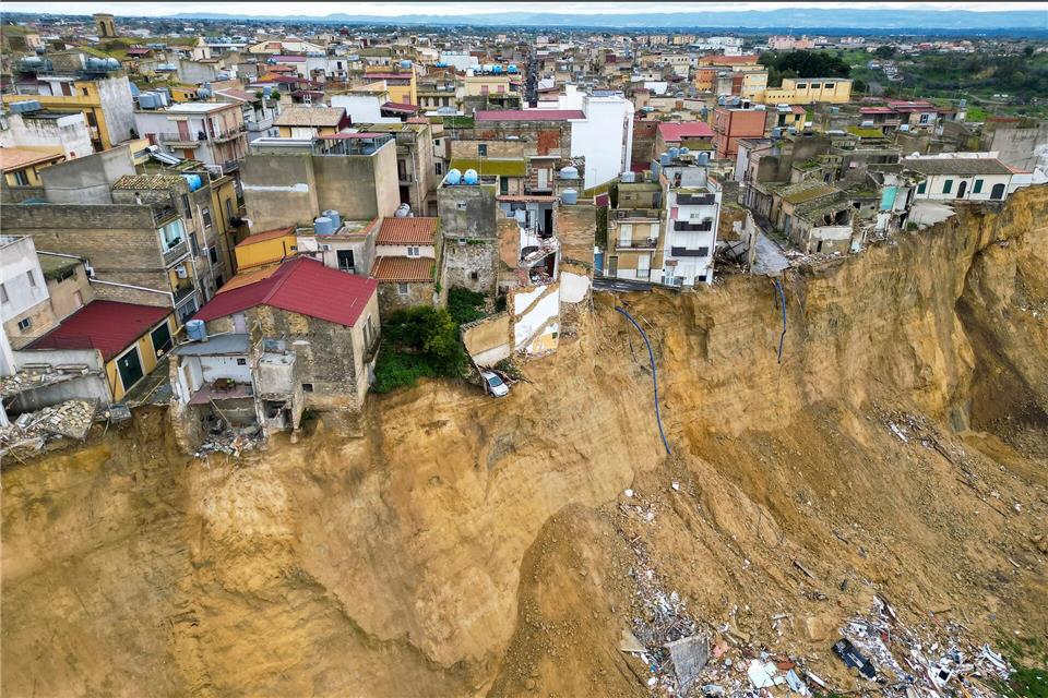 Der Erdrutsch hatte Ende Januar die 25.000-Einwohner-Stadt Niscemi im Süden Siziliens getroffen. (Archivfoto)Stefano Gattordo/LaPresse/AP/dpa