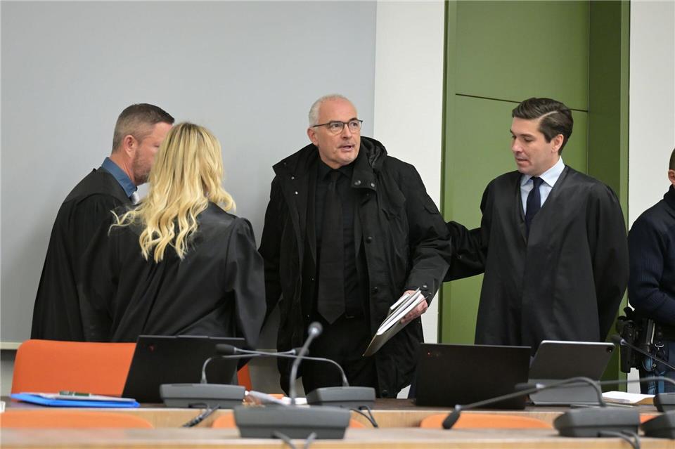 Der Ex-CDU-Abgeordnete Axel Fischer muss weiter im Gefängnis bleiben.Malin Wunderlich/dpa