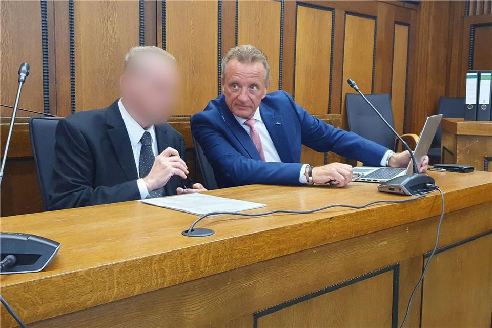 Der Ex-FDP-Kommunalpolitiker wurde zu acht Jahren Haft verurteilt. (Archivbild)Martin Höke/dpa