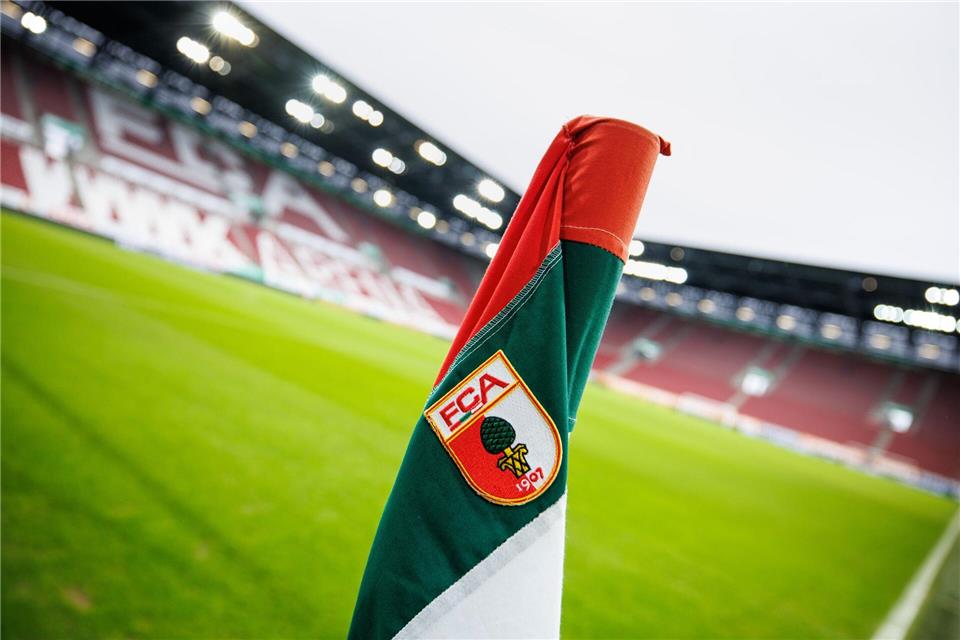 Der FC Augsburg bindet Talent Pirmin Reinheimer langfristig.Matthias Balk/dpa