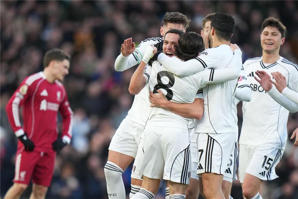 Der FC Liverpool geriet in Fulham zunächst früh in Rückstand.Alastair Grant/AP/dpa