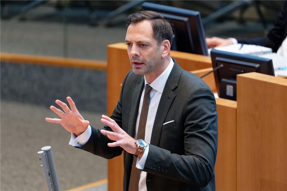 Der FDP-Landtagsabgeordnete Marc Lürbke ist nach schwerer Krankheit gestorben. (Archivbild) Henning Kaiser/dpa