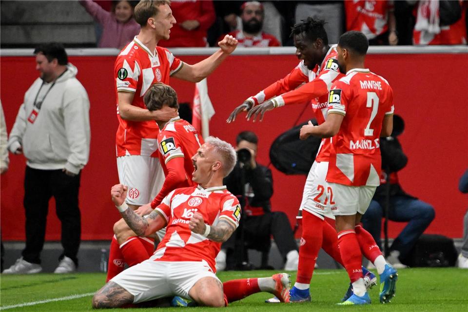 Der FSV Mainz 05 bejubelte in der ersten Hälfte zwei Traumtore.Torsten Silz/dpa