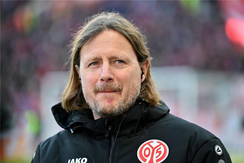Der FSV Mainz 05 mit Coach Bo Henriksen spielt zum Auftakt des 20. Bundesliga-Spieltags bei Werder Bremen.Torsten Silz/dpa