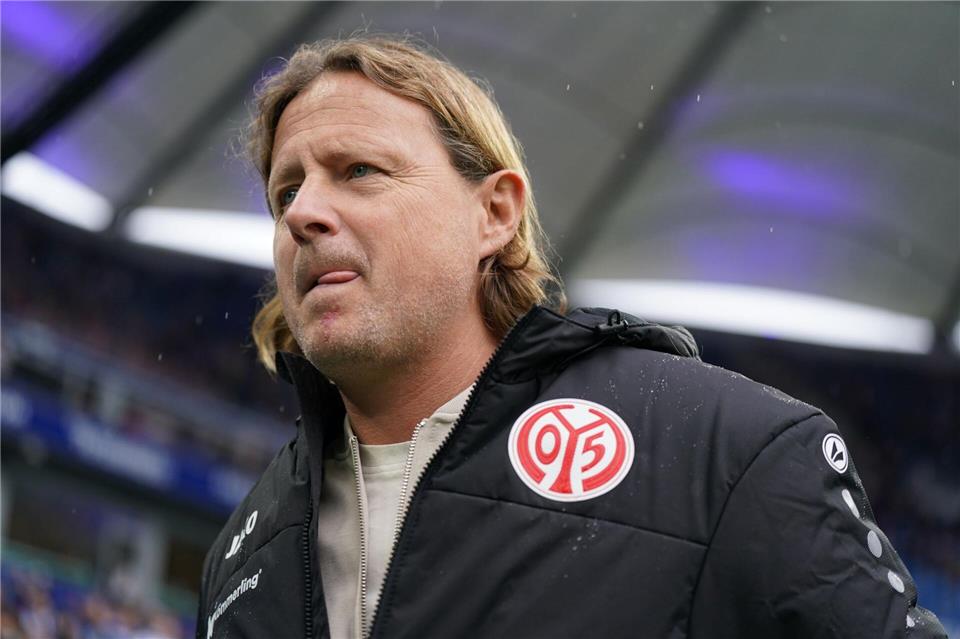 Der FSV Mainz 05 mit Trainer Bo Henriksen will zu Hause endlich mal wieder punkten. (Archivbild)Marcus Brandt/dpa