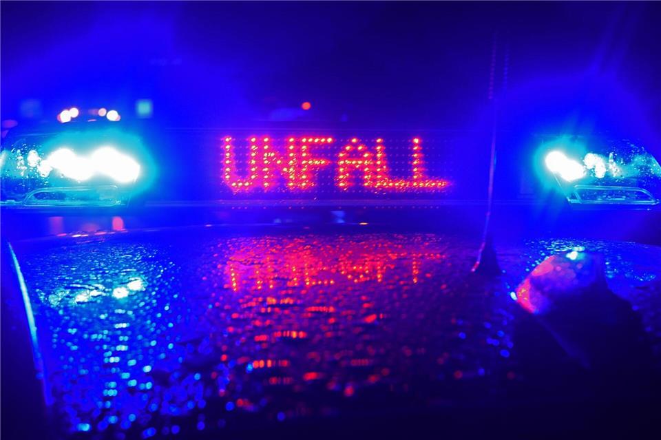 Der Fahrer war betrunken. (Symbolbild) Stefan Puchner/dpa