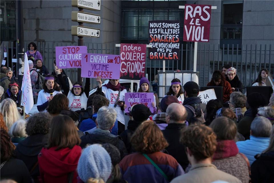 Einwilligung zu Sex kommt in Frankreich ins Gesetz  Der Fall von Gisèle Pelicot hatte die Debatte darüber, Einvernehmlichkeit ins Strafrecht aufzunehmen, angefacht. (Archivbild)Aurelien Morissard/AP/dpa