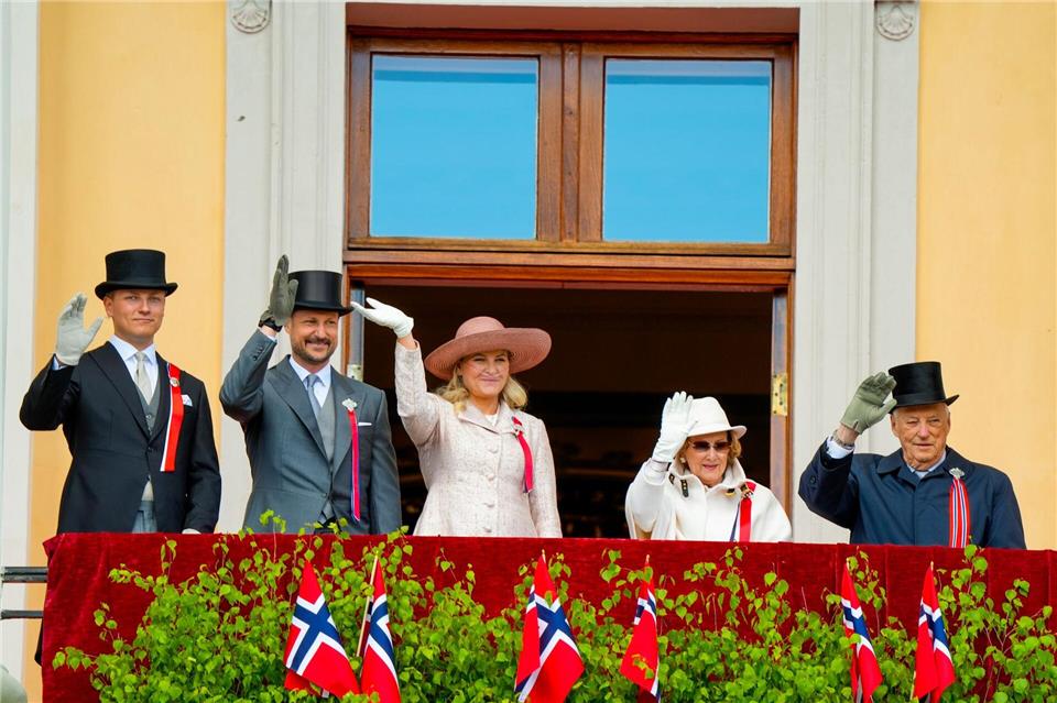 Der Feiertag hat in Norwegen große Tradition.Terje Pedersen/NTB/dpa