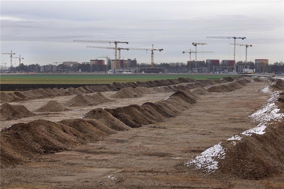 Der Flächenverbrauch in Bayern ist im vergangenen Jahr zurückgegangen. (Archivbild)Katharina Redanz/dpa
