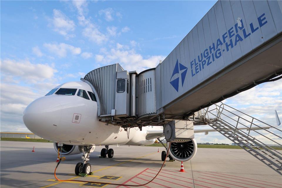 Der Flughafen Leipzig/Halle ist einem Sicherheitscheck auf Platz 2 abgerutscht. (Archivbild)Jan Woitas/dpa