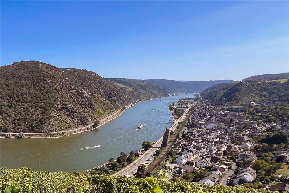 Der Fluss als Begleiter: Blick von der Turner-Route auf den Rhein bei Oberwesel.Ralf Johnen/dpa-tmn