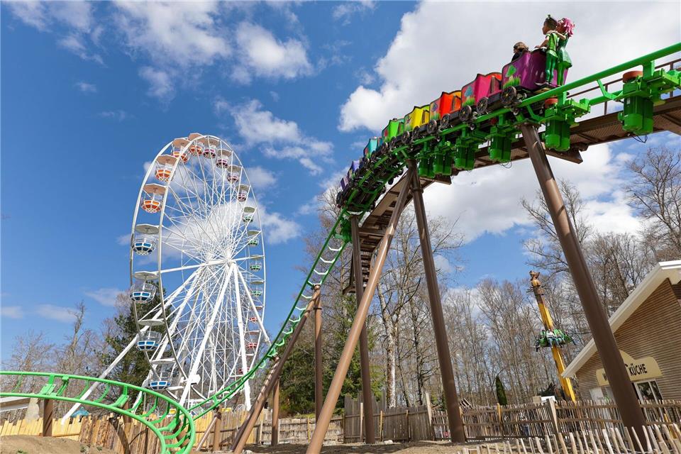 Der Freizeitpark Traumland öffnet bald wieder. (Archivbild) Thomas Warnack/dpa