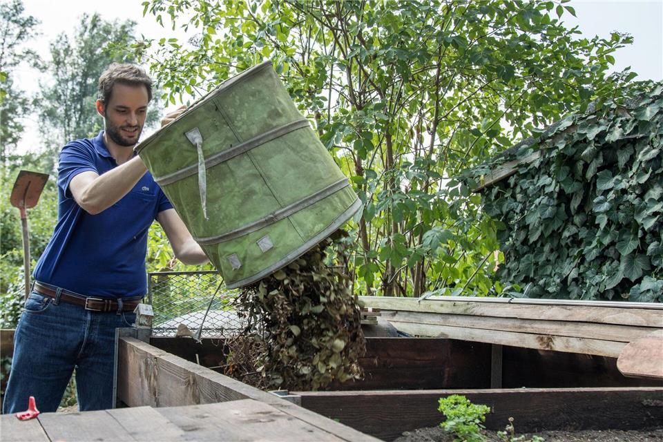 Der Frühling ist die perfekte Zeit, um einen Kompost anzulegen.Christin Klose/dpa-tmn