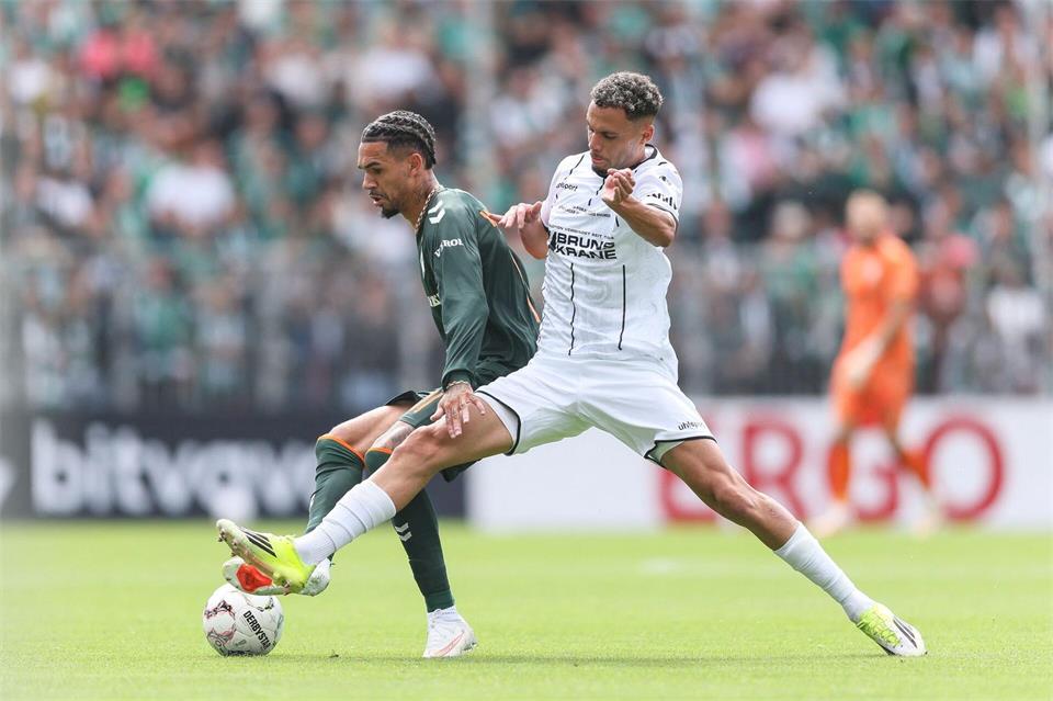 Der Fünftligist Lüneburger SK machte dem Bundesligisten aus Bremen das Leben schwer.Selim Sudheimer/dpa
