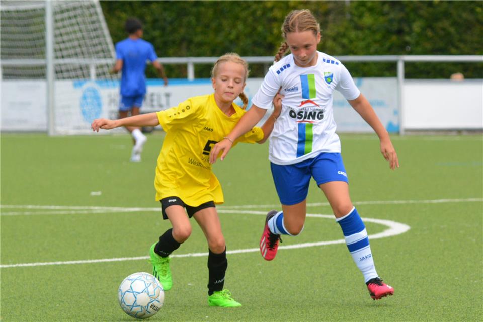 Der Fußball wird immer weiblicher: Auch im Juniorinnenbereich hält der starke Zuwachs an. Nach 79 neuen Mannschaften im Vorjahr kamen zur laufenden Saison nochmals 138 im FLVW dazu.