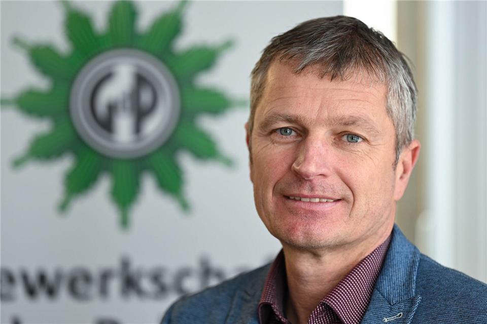 Der GdP-Landeschef warnt vor einem Generalverdacht gegen die hessische Polizei. (Archivfoto)Arne Dedert/dpa