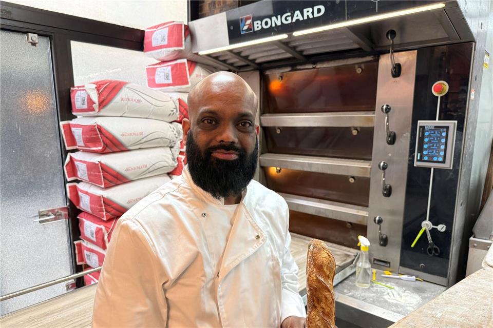 Der Gewinner des Pariser Baguette-Wettbewerbs darf mit seinen Broten ein Jahr lang den Élysée-Palast beliefern.Michael Evers/dpa