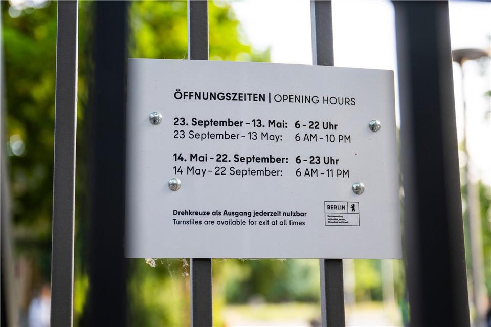 Der Görlitzer Park ist seit Juni nachts wieder geöffnet. SPD-Spitzenkandidat Steffen Krach will, dass das so bleibt. (Archivbild)Christophe Gateau/dpa