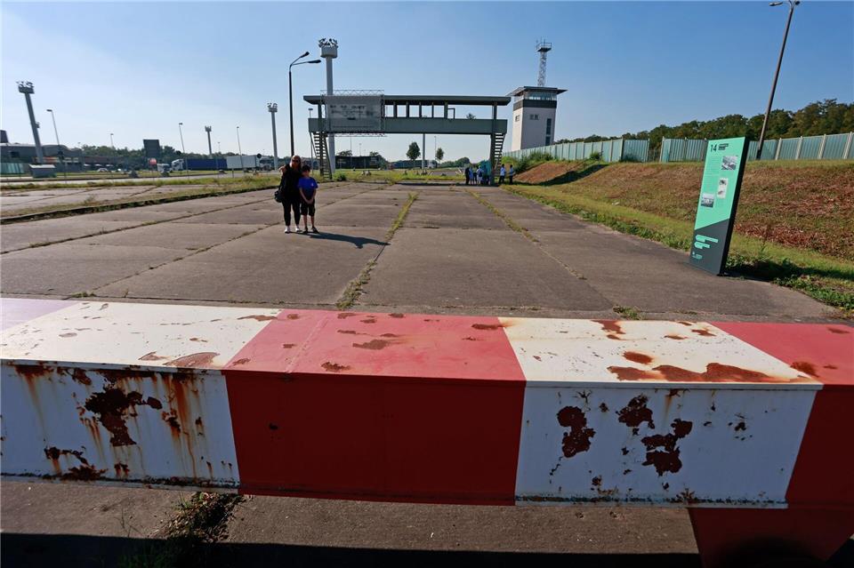 Der Grenzübergang Marienborn. (Archivbild)Matthias Bein/dpa