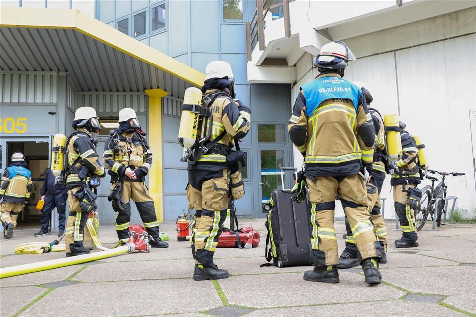 Der Grund für die Verpuffung war noch unklar.-/Feuerwehr Essen/dpa