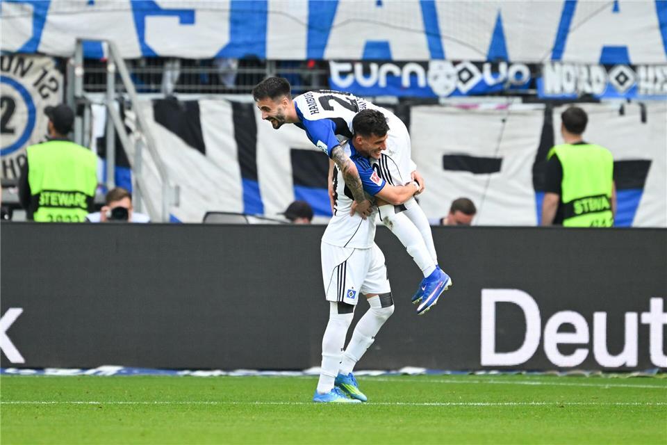Der Hamburger SV machte in Frankfurt einen großen Schritt Richtung Klassenerhalt.Florian Wiegand/dpa