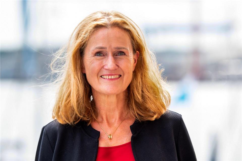 Der Haushalt 2025 wird laut Silke Schneider erneut per Nachschiebeliste korrigiert. (Archivbild)Daniel Bockwoldt/dpa