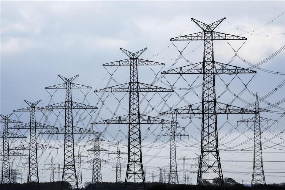 Der HeideHub soll Offshore-Windstrom ins Stromnetz einspeisen. (Symbolbild)Christian Charisius/dpa