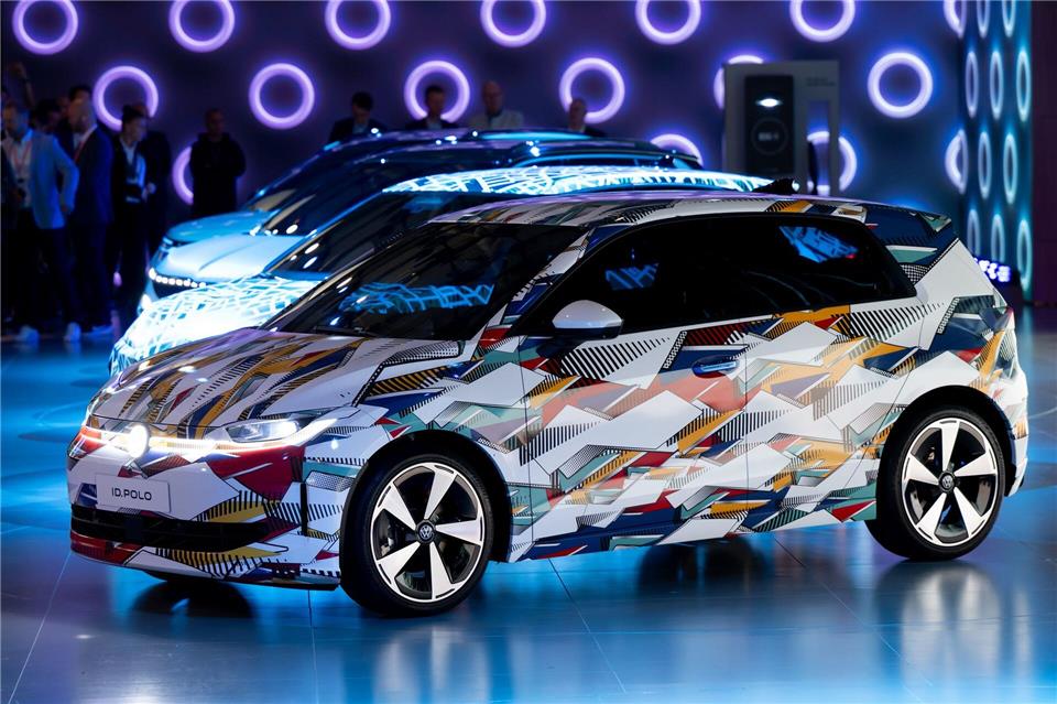 Der ID.Polo verspricht im besten Fall deutlich über 400 Kilometer Reichweite und wird ab Preisen von 24.990 Euro auf den Markt kommen.Sven Hoppe/dpa/dpa-tmn