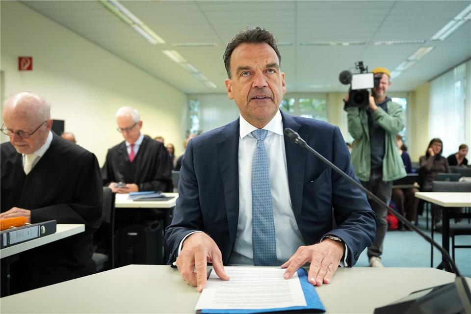 Der Immobilienunternehmer Christoph Gröner als Zeuge vor dem Verwaltungsgericht.Soeren Stache/dpa