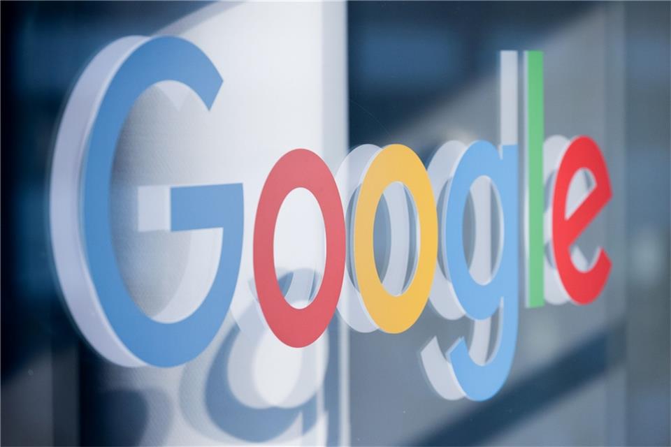 Der Internet-Konzern Google will bald ein faltbares Smartphone herausbringen.