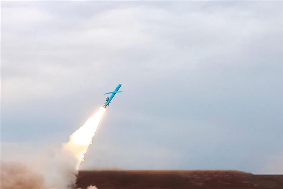 Der Iran greift Israel immer wieder mit Raketen an, auch das Westjordanland ist häufig betroffen. (Symbolbild)Sepahnews/ZUMA Press Wire/dpa