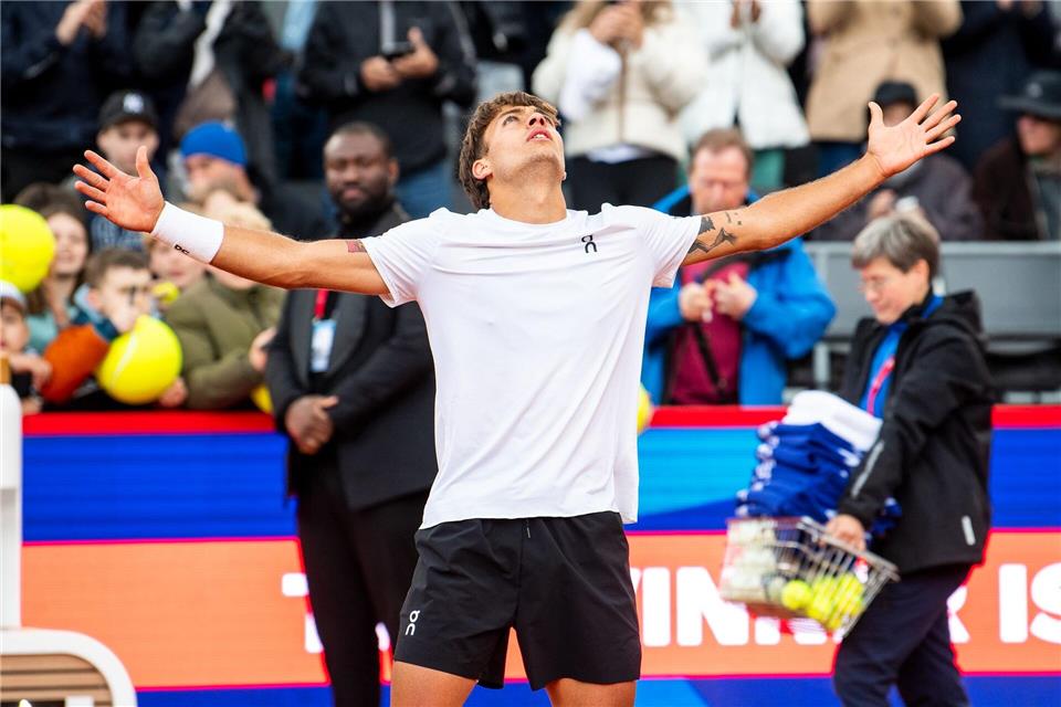 Der Italiener Flavio Cobolli hat die Hamburg Open gewonnen.Daniel Bockwoldt/dpa