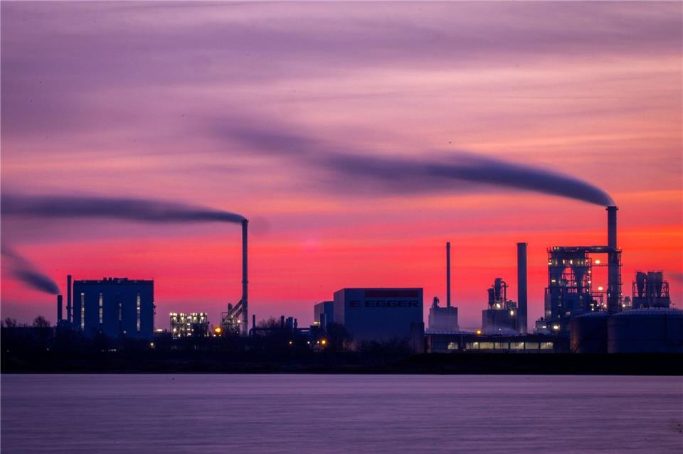 Der Jahresauftakt lief überraschend gut für die Industrie. (Archivbild)Jens Büttner/dpa
