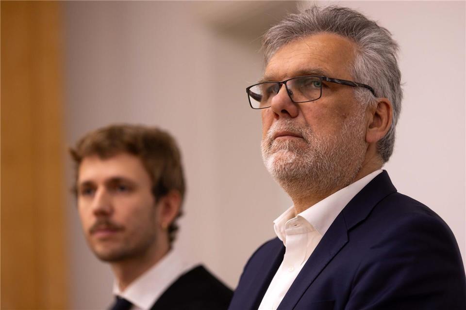 Der Journalist Hans-Wilhelm Saure muss weiterhin auf eine Auskunft zum berühmten Schabowski-Zettel warten. Das Haus der Geschichte ist in Revision gegangen. (Archivbild)Dieter Menne/dpa