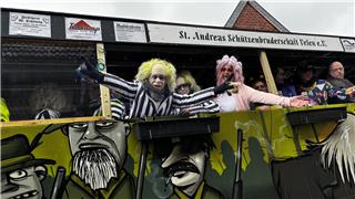 Der KVV richtet den 27. Karnevalszug in Velen aus.