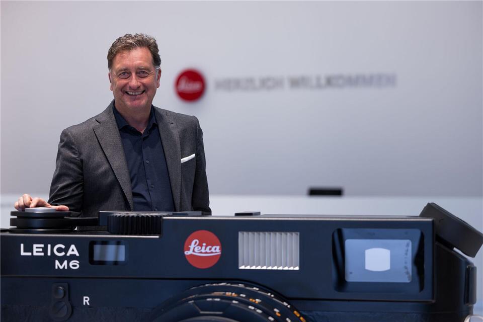 Der Kamerahersteller Leica hat dank guter Geschäfte mit Fotoapparaten sowie im Smartphone-Bereich den vierten Umsatzrekord in Folge erzielt. (Foto Archiv)Christian Lademann/dpa