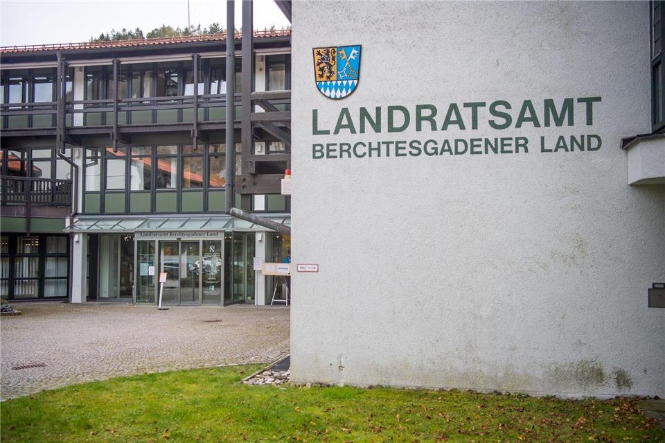 Der Kampf ums Landratsamt wird zwischen den Kandidaten von Freien Wählern und CSU ausgetragen. (Archivbild) Lino Mirgeler/dpa