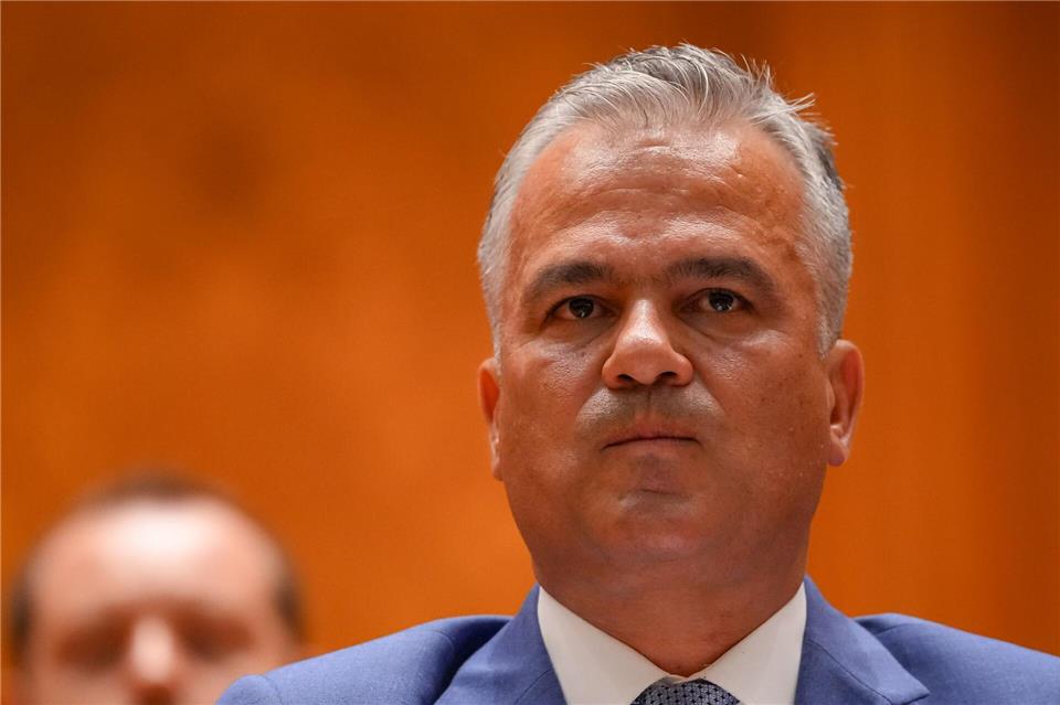 Der Kandidat für das Amt des Ministerpräsidenten Rumäniens, Adrian Vestea, wurde vom Parlament abgelehnt.Vadim Ghirda/AP/dpa