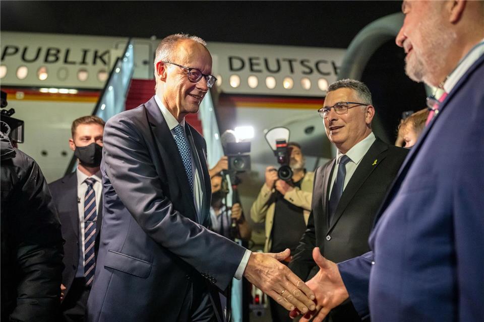 Der Kanzler ist zu seinem Antrittsbesuch in Israel eingetroffen.Michael Kappeler/dpa